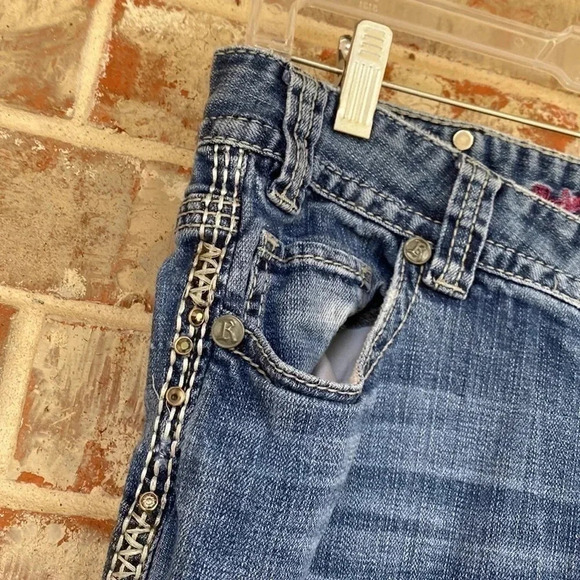 Rock and Roll Cowgirl Low Rise Blingy Bootcut Jeans - Picture 3 of 11